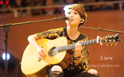 戴佩妮 你要的爱吉他谱 原版