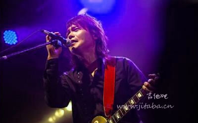 伍佰 美丽新世界吉他谱 六线谱