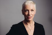 Leep on Loving You吉他谱 Annie Lennox《Leep on Loving You》六线谱C调指